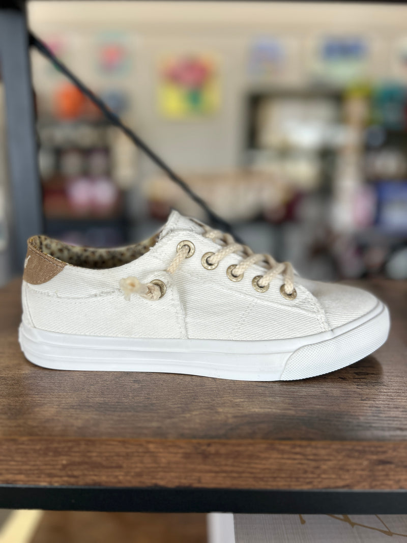 Blowfish Malibu White Sneakers Blowfish Maddox Canvas Shoe Women's