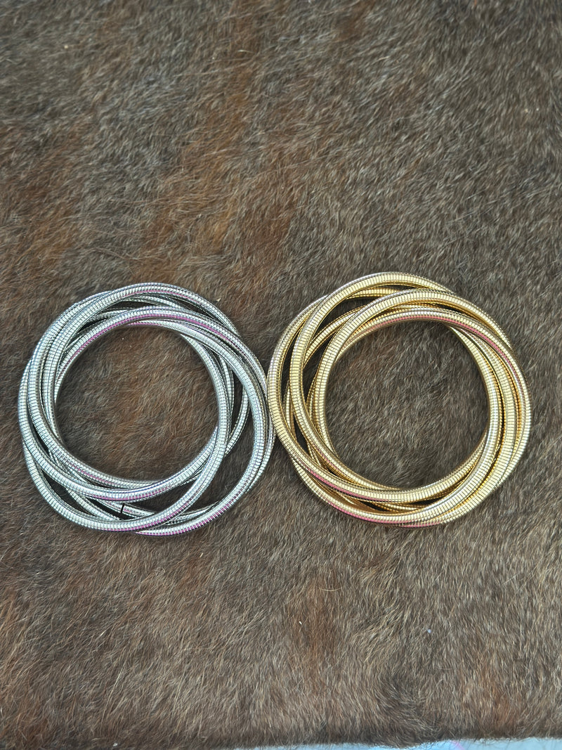Bracelet | 5 Strand Guitar String Style Stretch Bracelet