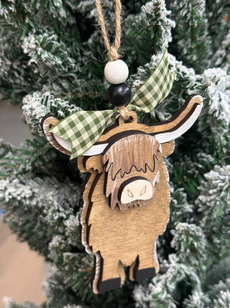 Ornament | Highland Cow [Full Body] Christmas Ornament