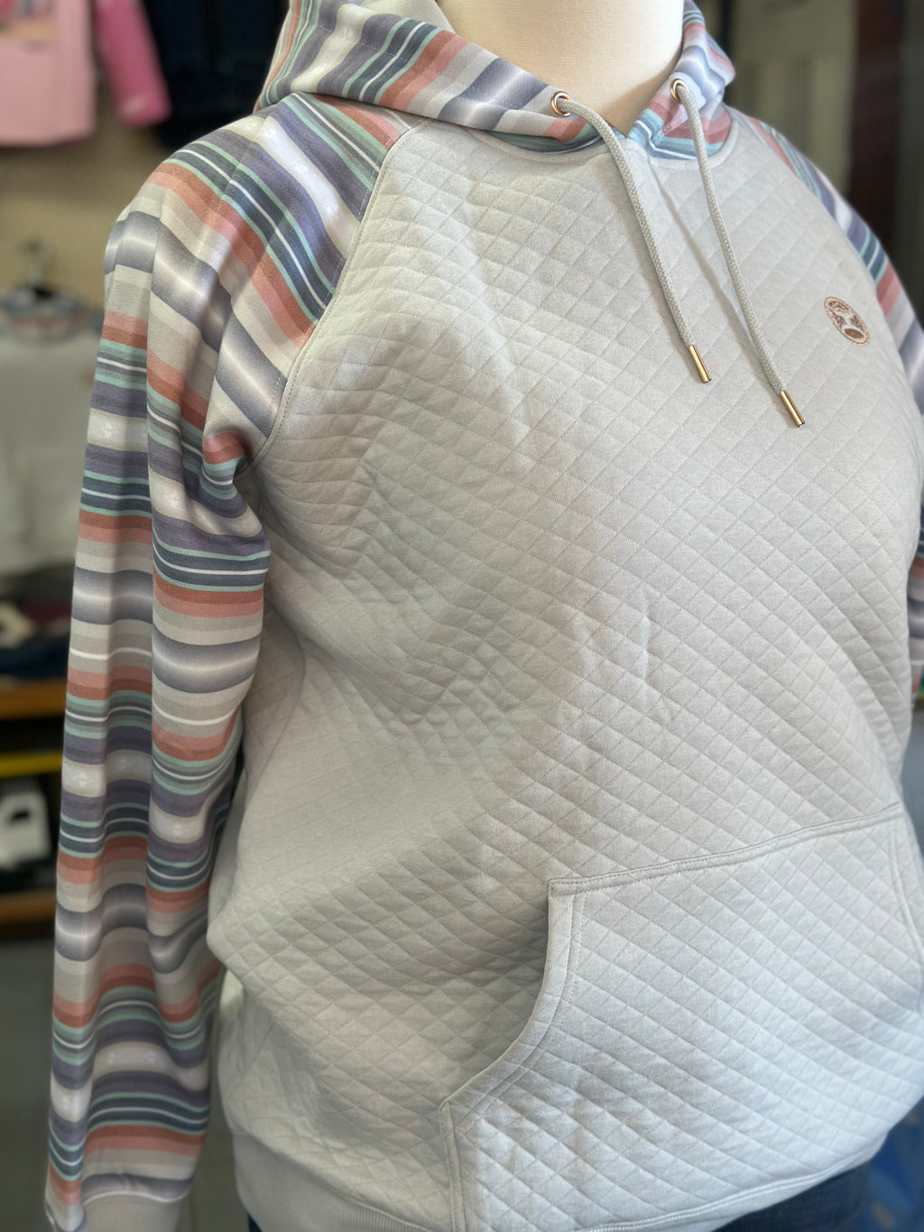 Hooey Ladies Cream Hoody with Quilted Pattern All Over and Serape Pattern Sleeves [HH1198CRSP]