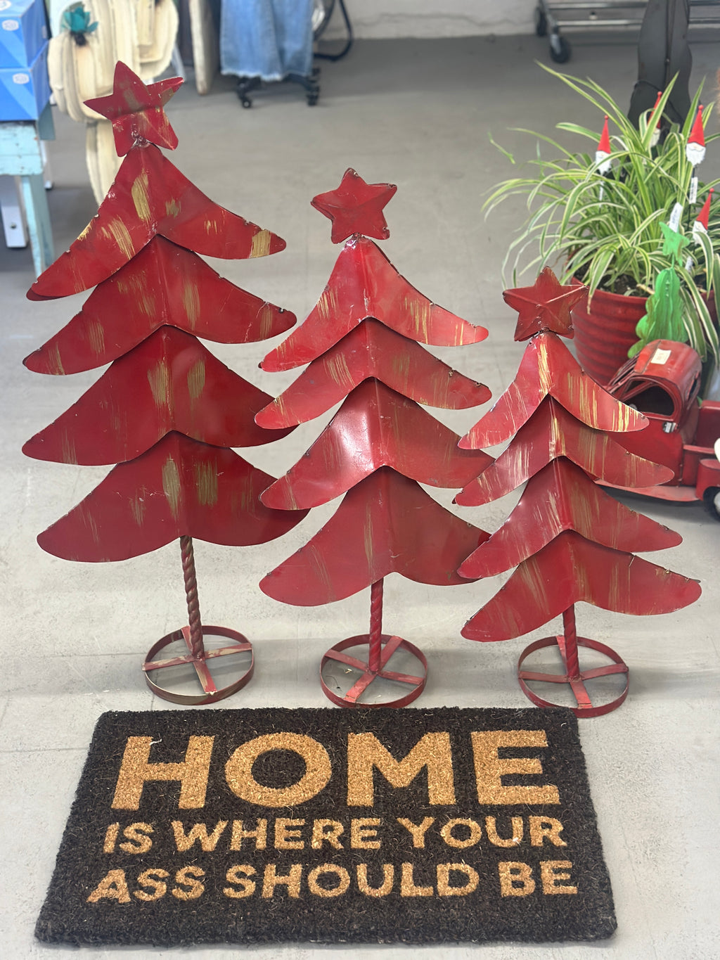 Tapered Christmas Tree Metal Art