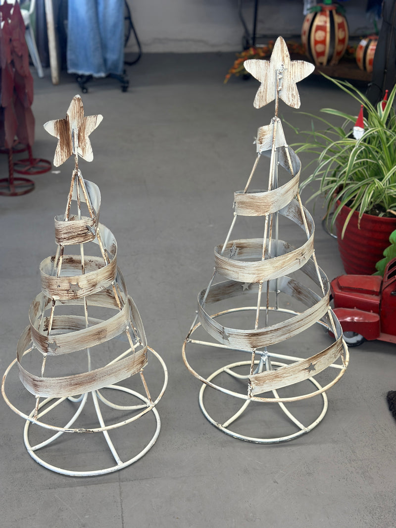 Ribbon Christmas Tree Metal Art