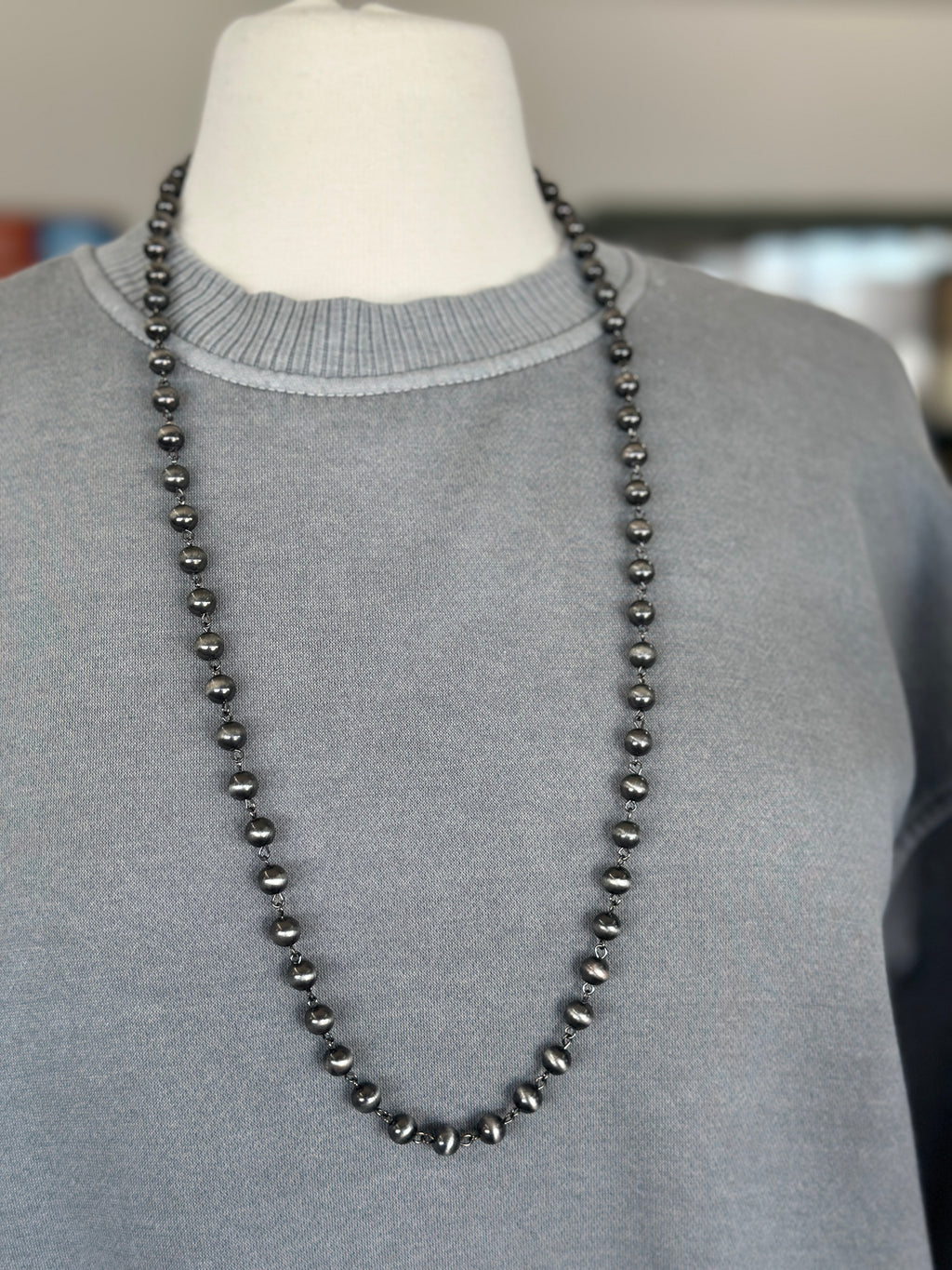 Necklace | Navajo Pearl Bead Necklace [34 inches]