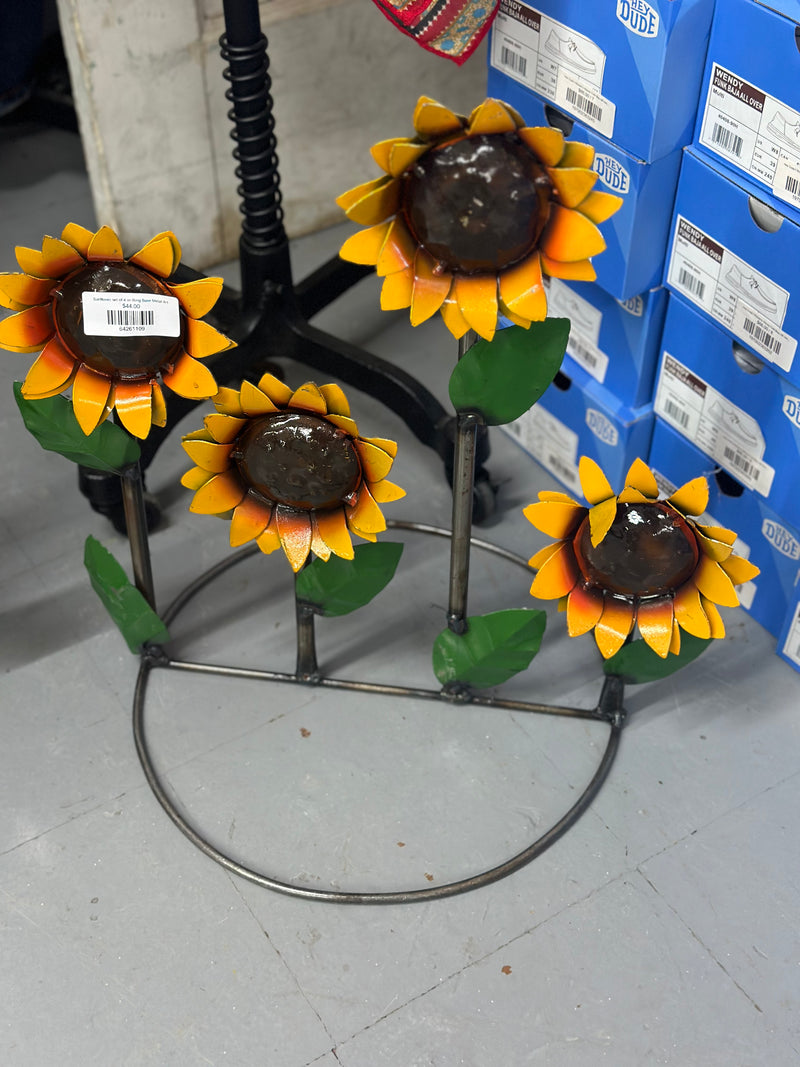 Sunflower set of 4 on Ring Base Metal Art