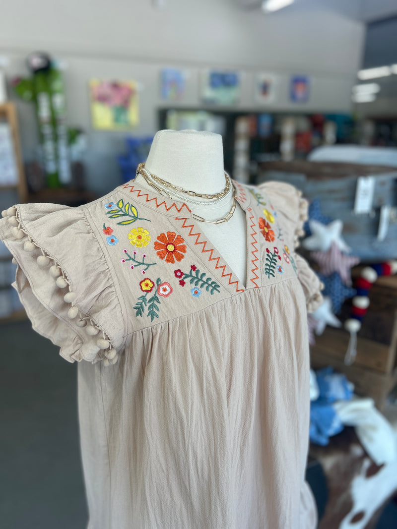 Women's Cream Linen Embroidered Pom Pom Flowy Sleeved Dress