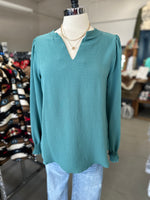 Women's Seafoam Long Sleeve Solid Woven Top