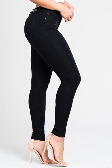 YMI Mid-Rise Hyper Stretch Skinny Black