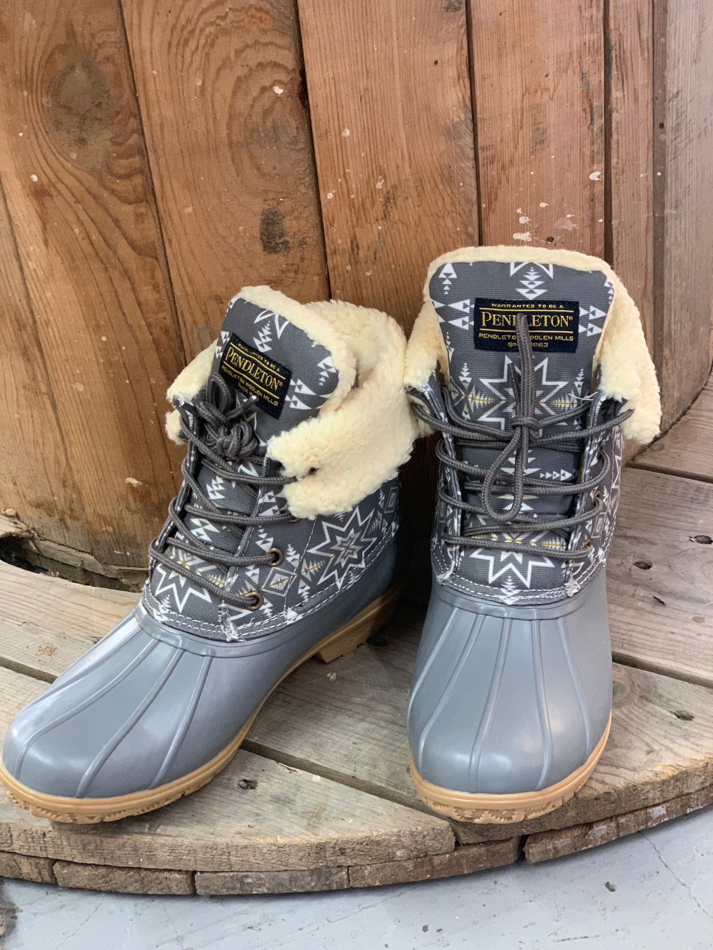Pendleton duck boot outlet