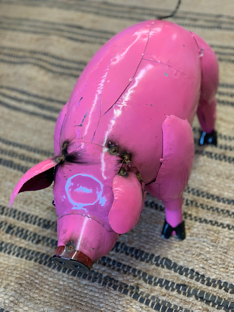 Pink Pig Metal Art