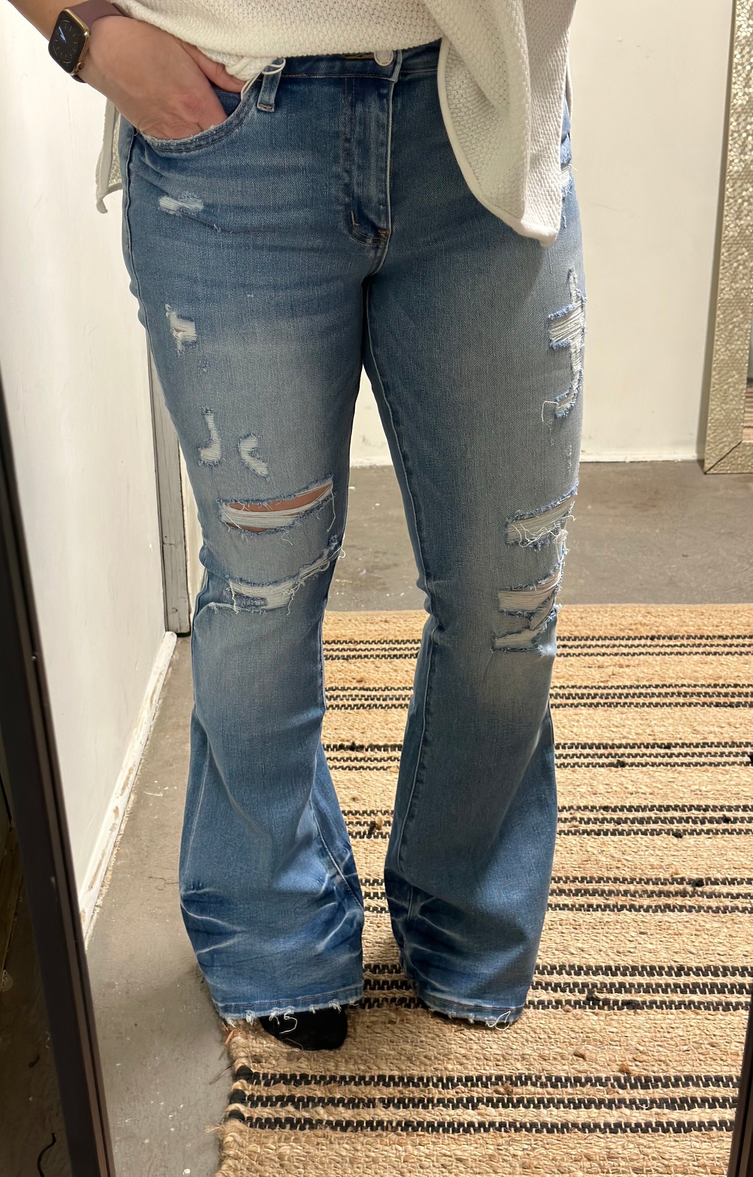 Vervet Alison mid-rise flare jeans